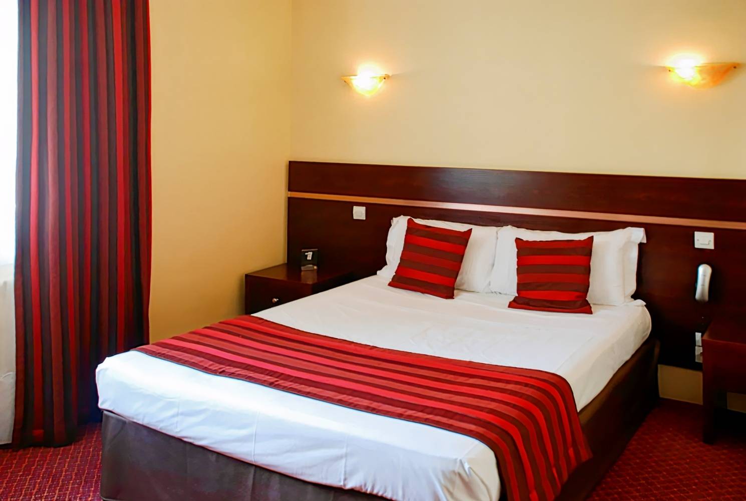 Comfort Hôtel Cathédrale