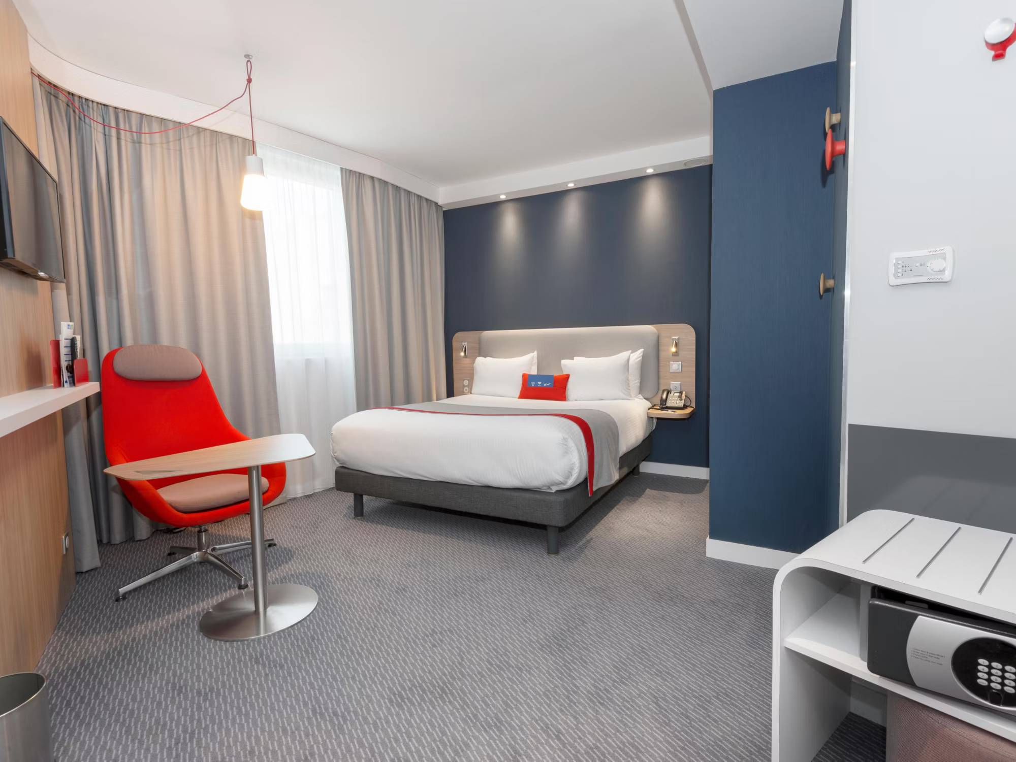 Holiday inn Express Paris Velizy, an IHG Hotel