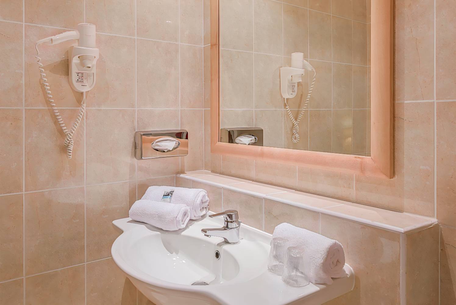 Mercure Tours Centre Gare Hotel