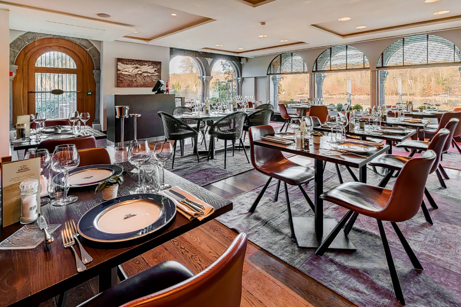 Martin's Chateau du Lac