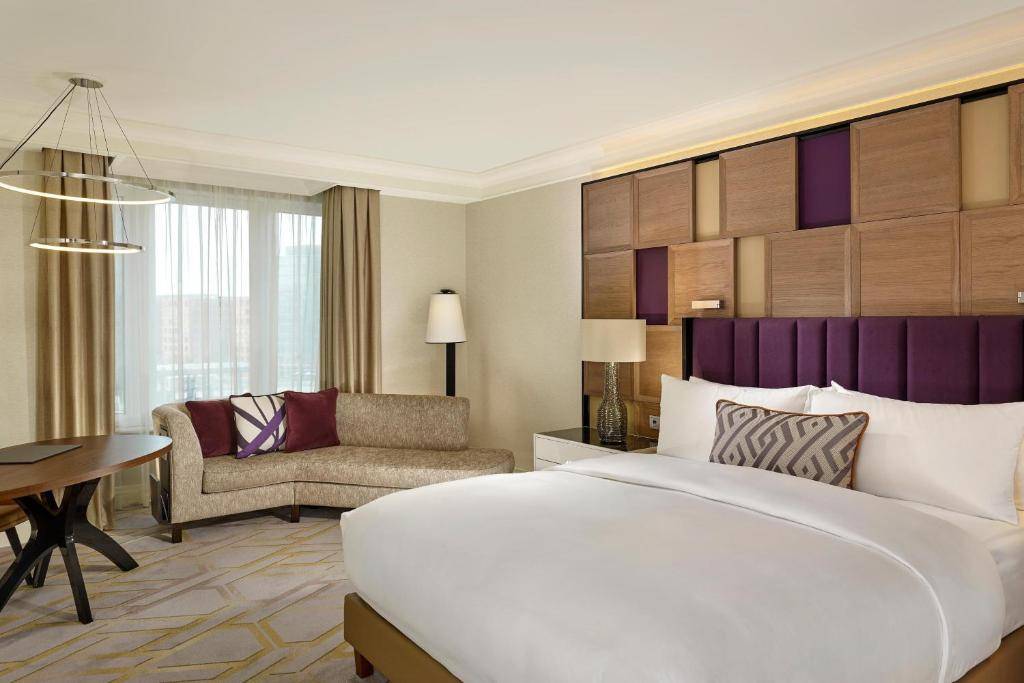 The Ritz-Carlton, Berlin