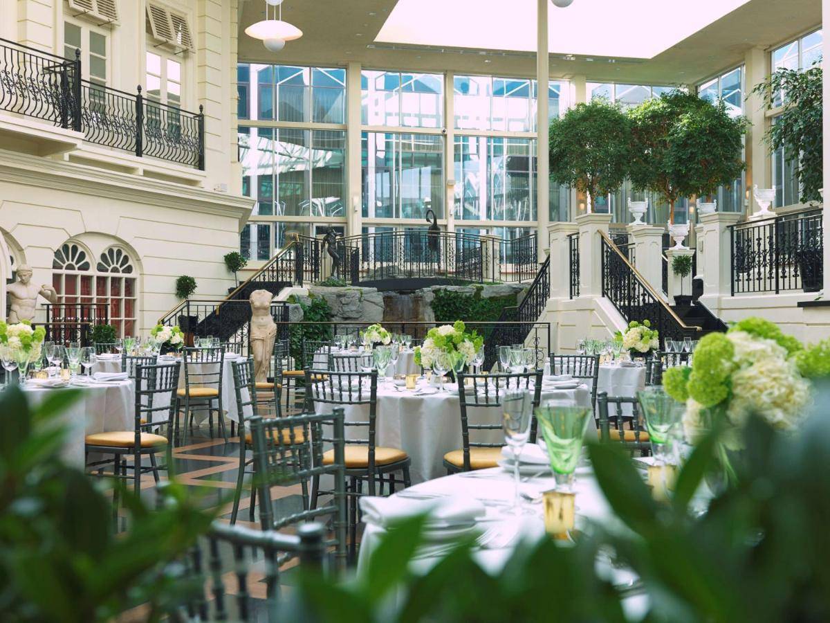 Radisson Blu Hotel, London Heathrow