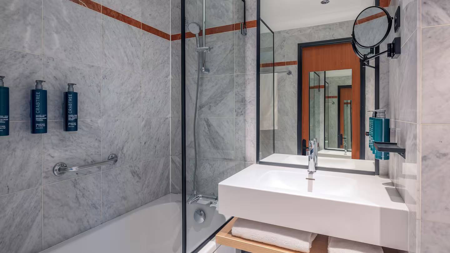 DoubleTree by Hilton Paris Bougival