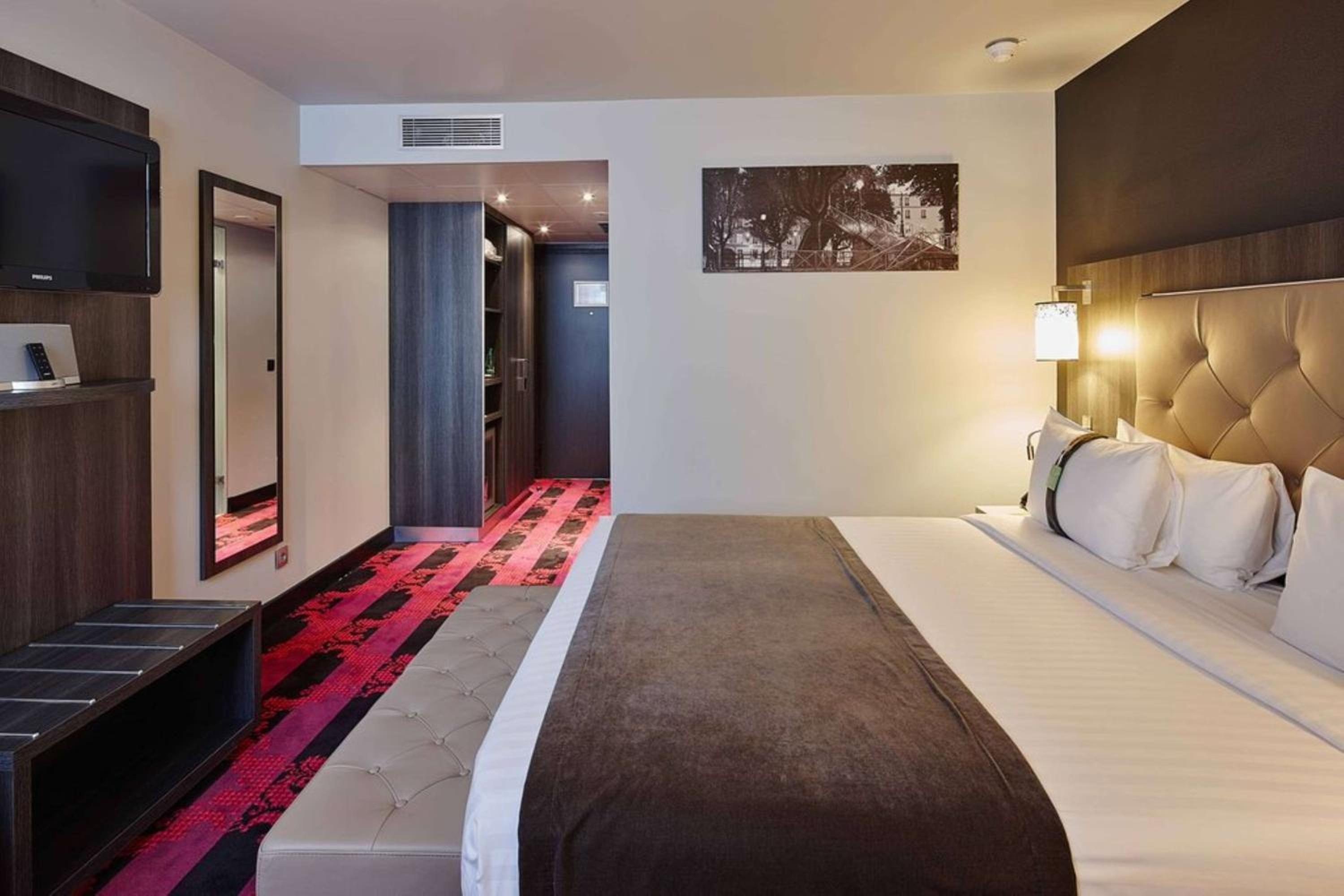 DoubleTree by Hilton Paris Bougival