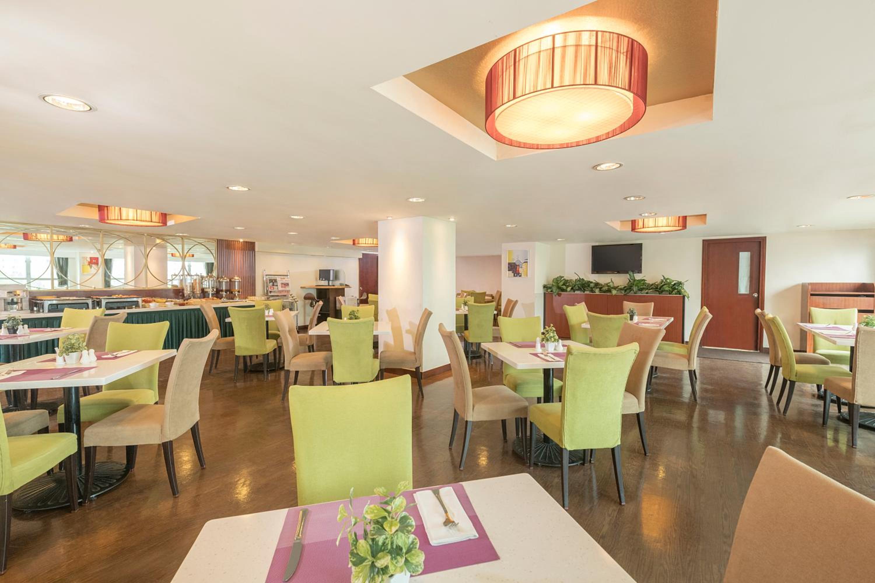 Silka Far East, Hong Kong