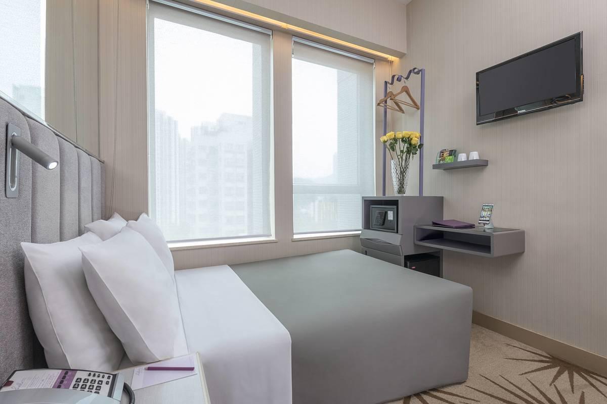 Silka Far East, Hong Kong