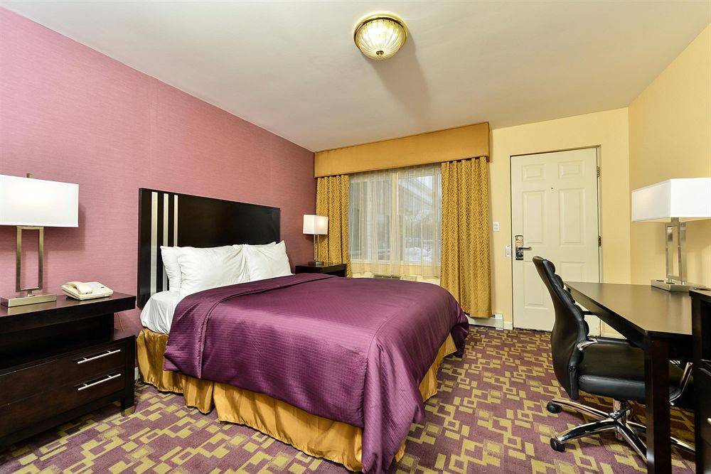 Americas Best Value Inn Providence-North Scituate