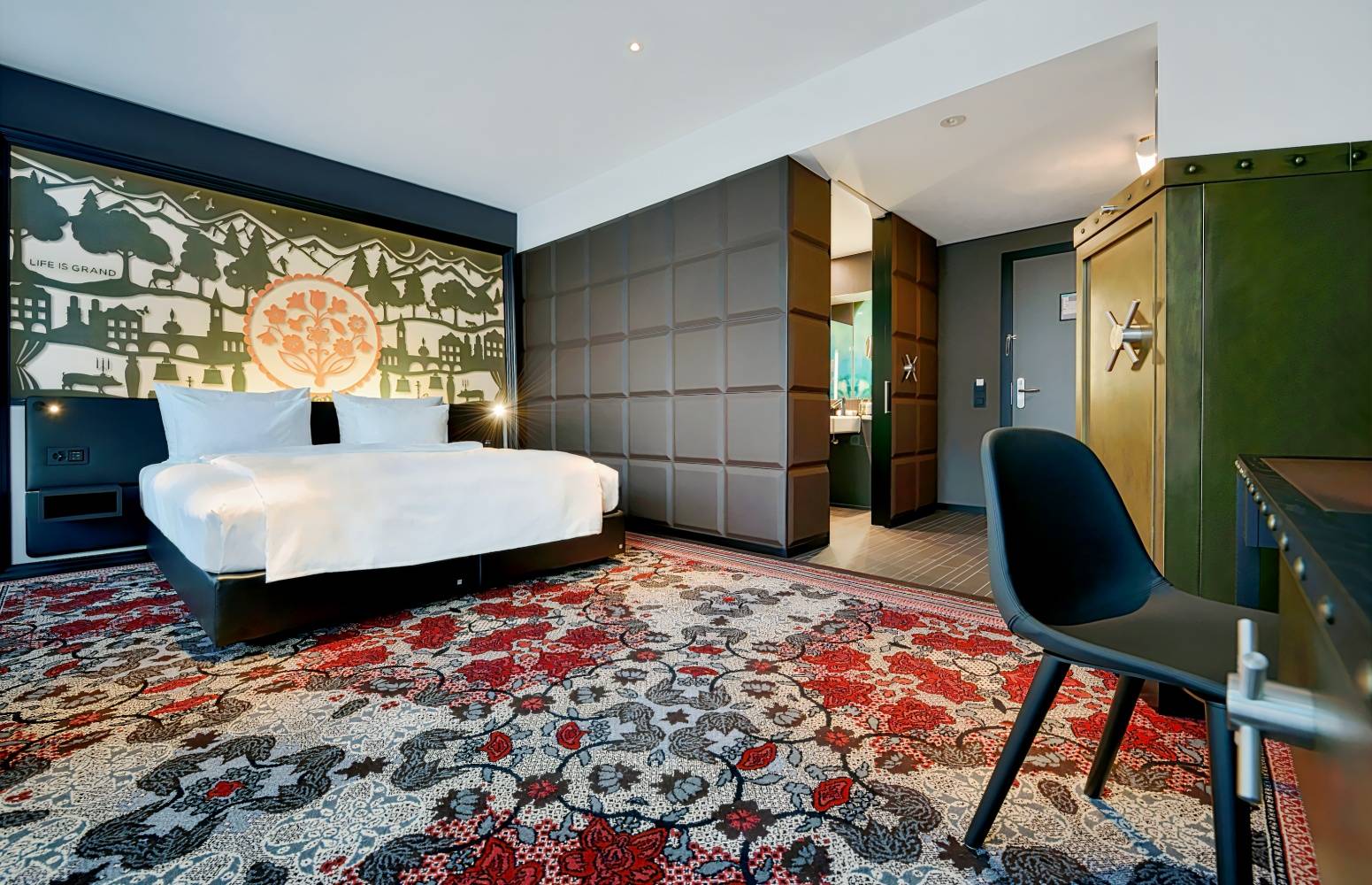 Kameha Grand Zurich, Autograph Collection