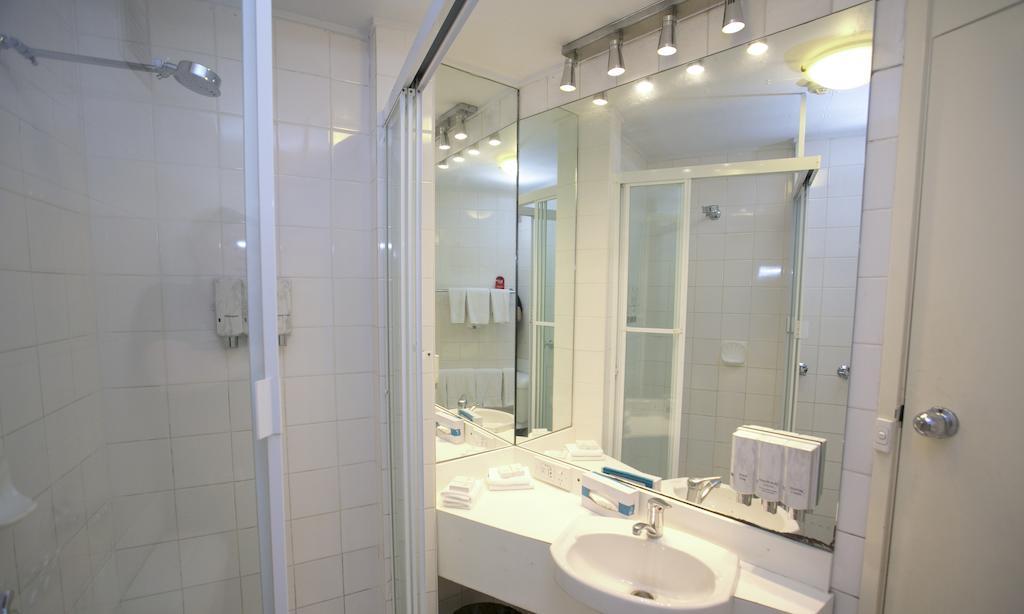 Metro Hotel Tower Mill