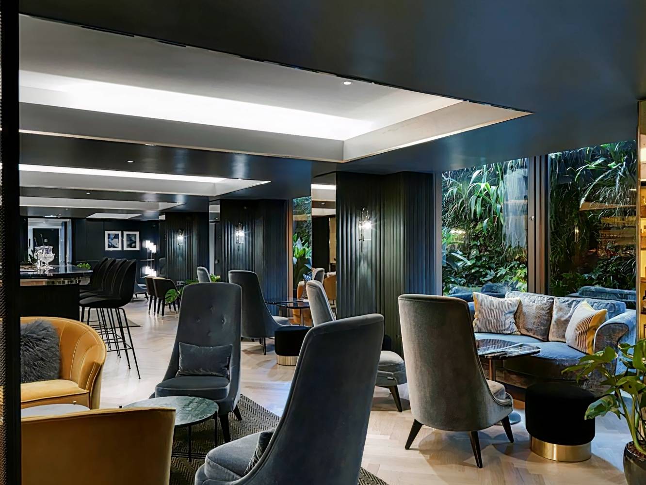 Athenaeum Hotel and Residences