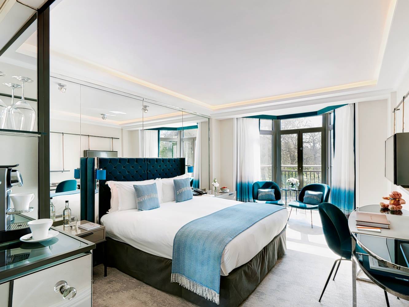 Athenaeum Hotel and Residences