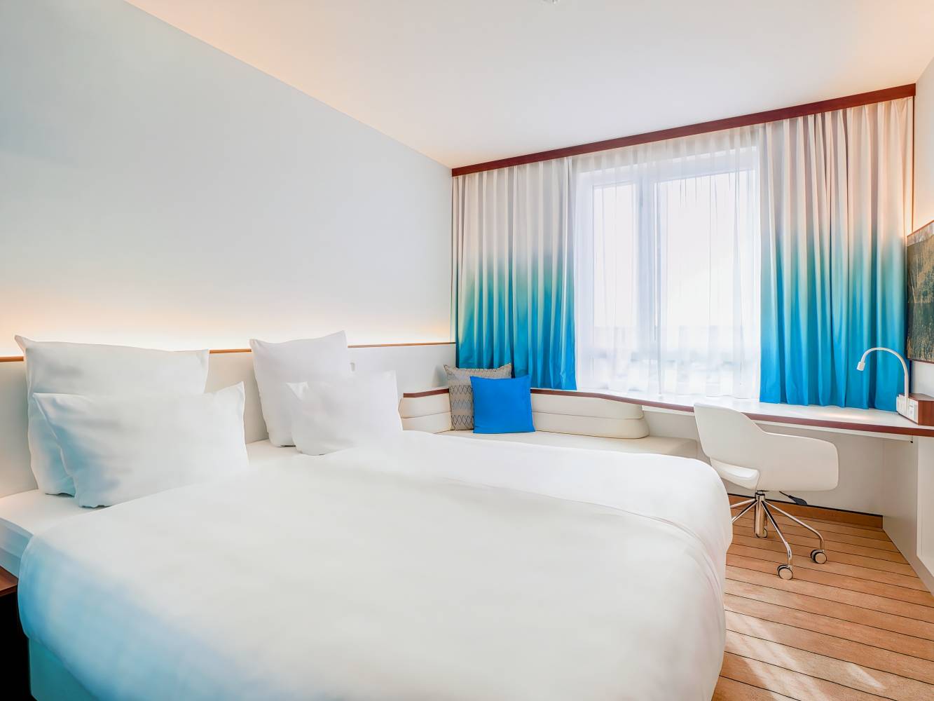 Hey Lou Hotel Frankfurt Airport