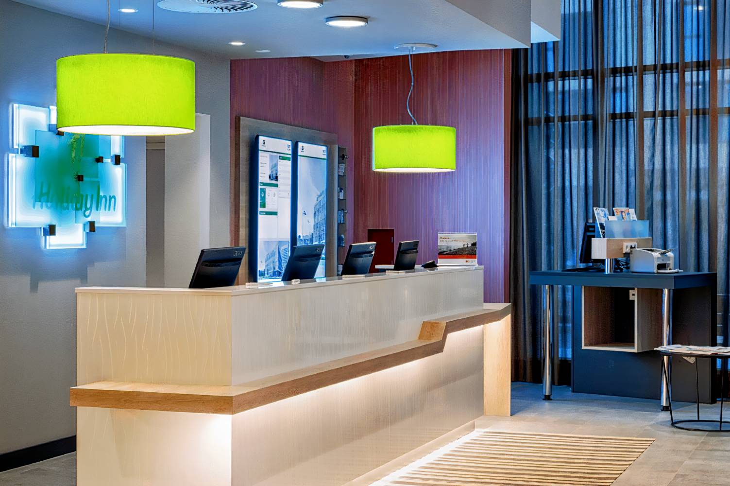 Holiday Inn Frankfurt Airport