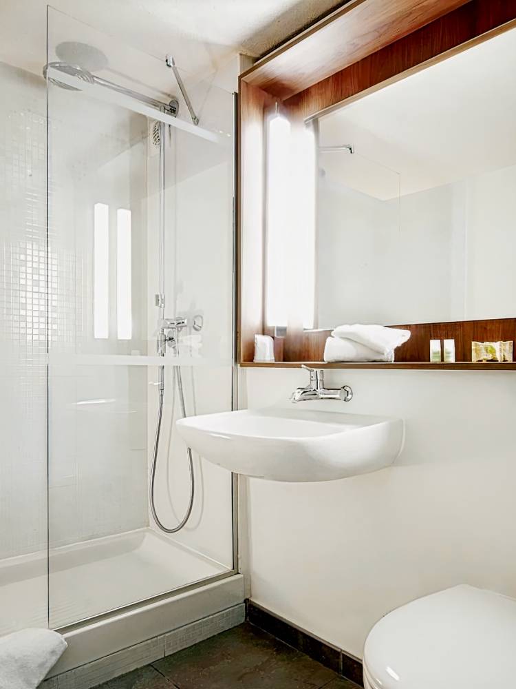 Campanile Poitiers Futuroscope