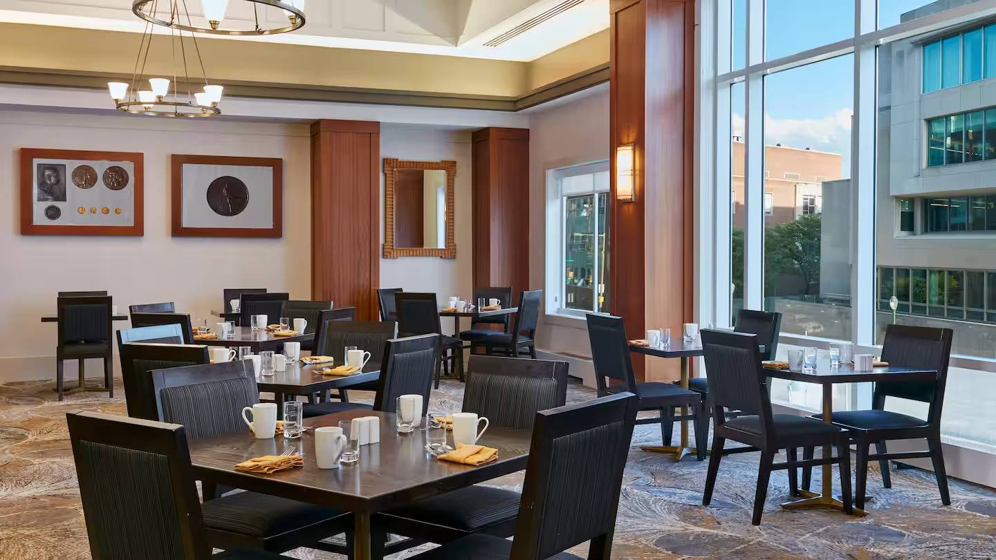 The Inn at Penn, A Hilton Hotel