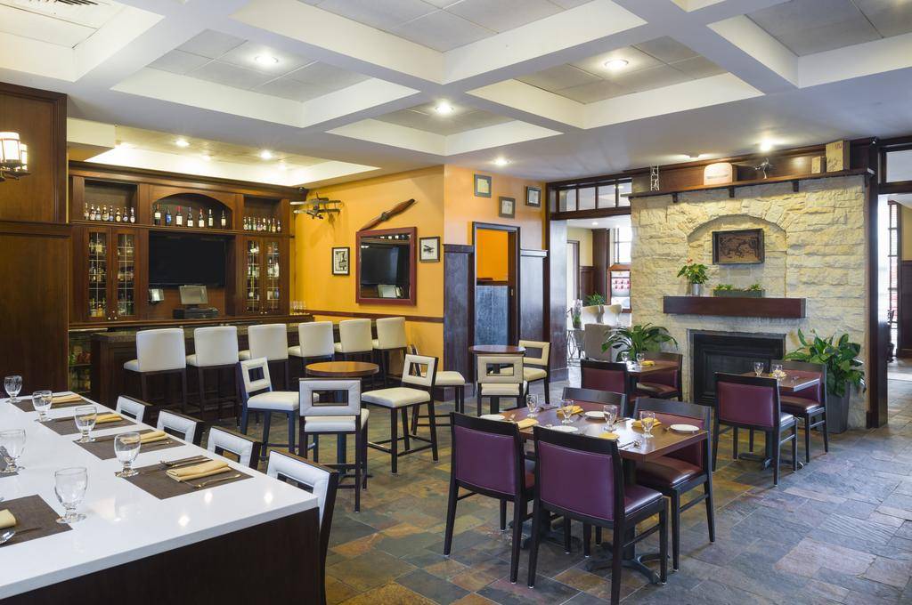 Sheraton JFK Airport Hotel