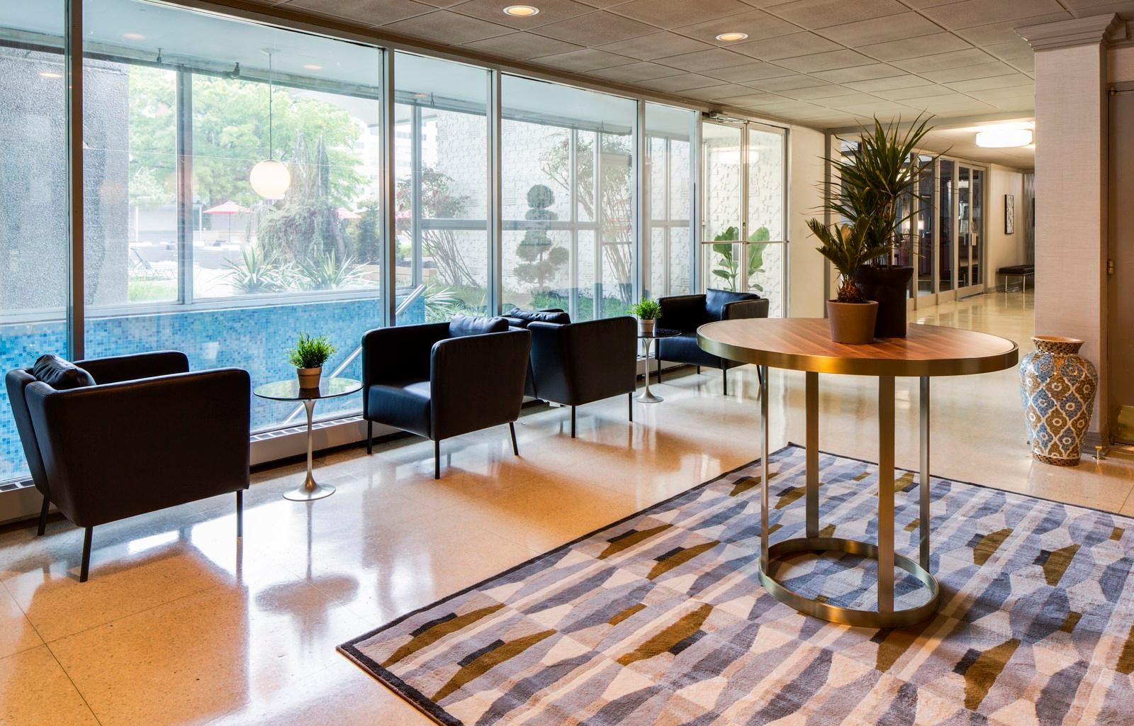 Capitol Skyline Hotel