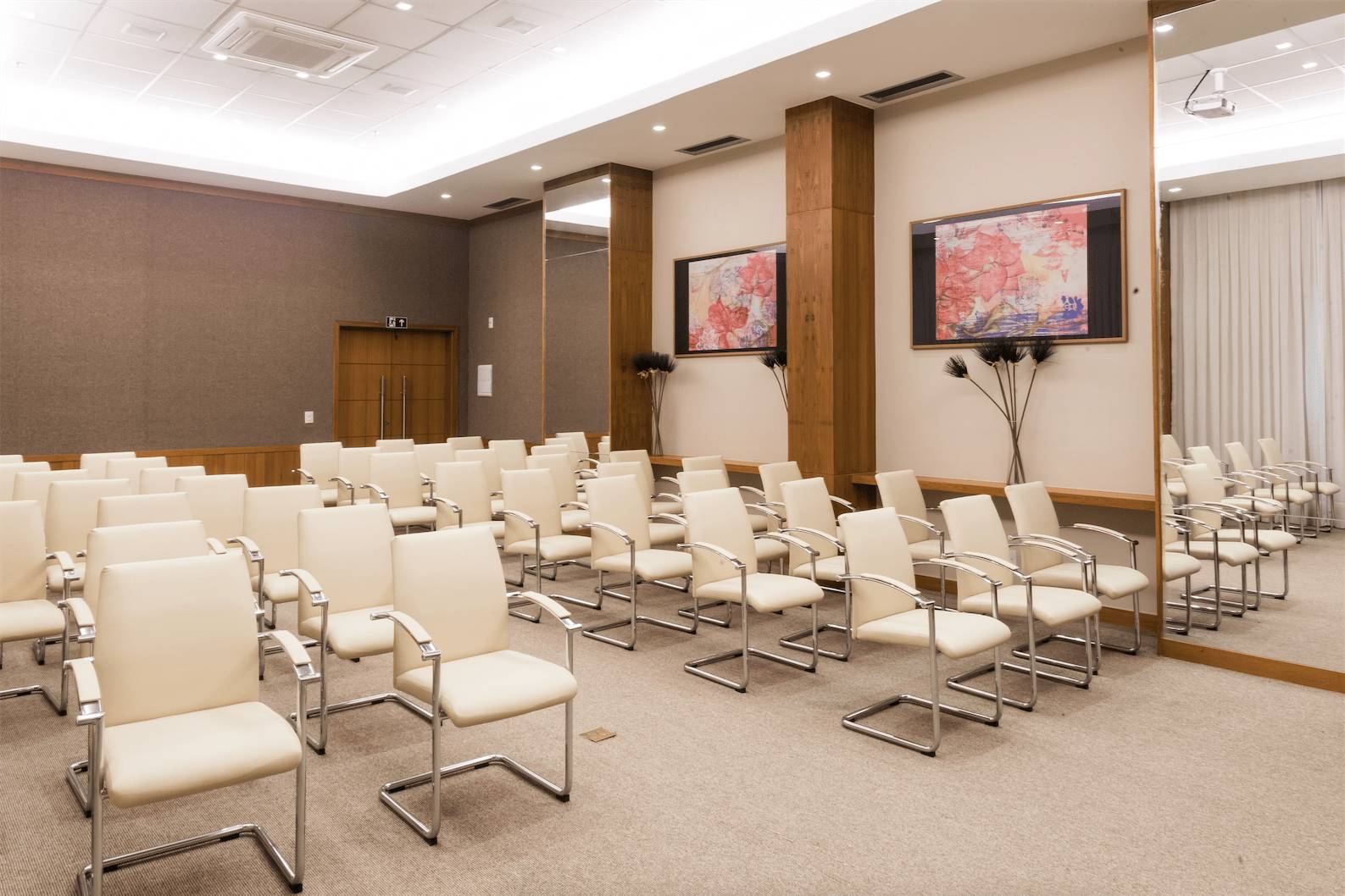 Best Western Multi Suites