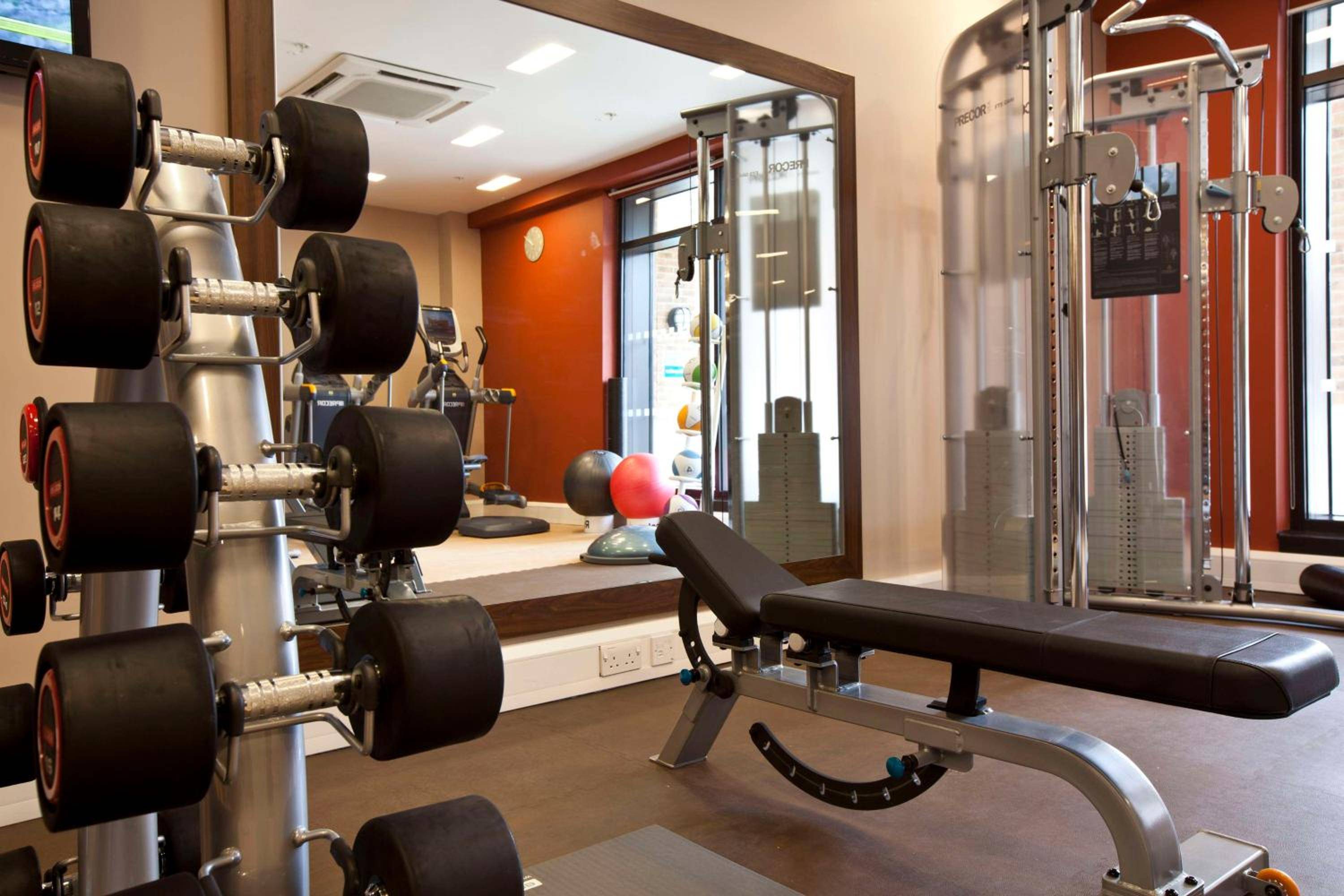 Hilton London Heathrow Airport Terminal 5