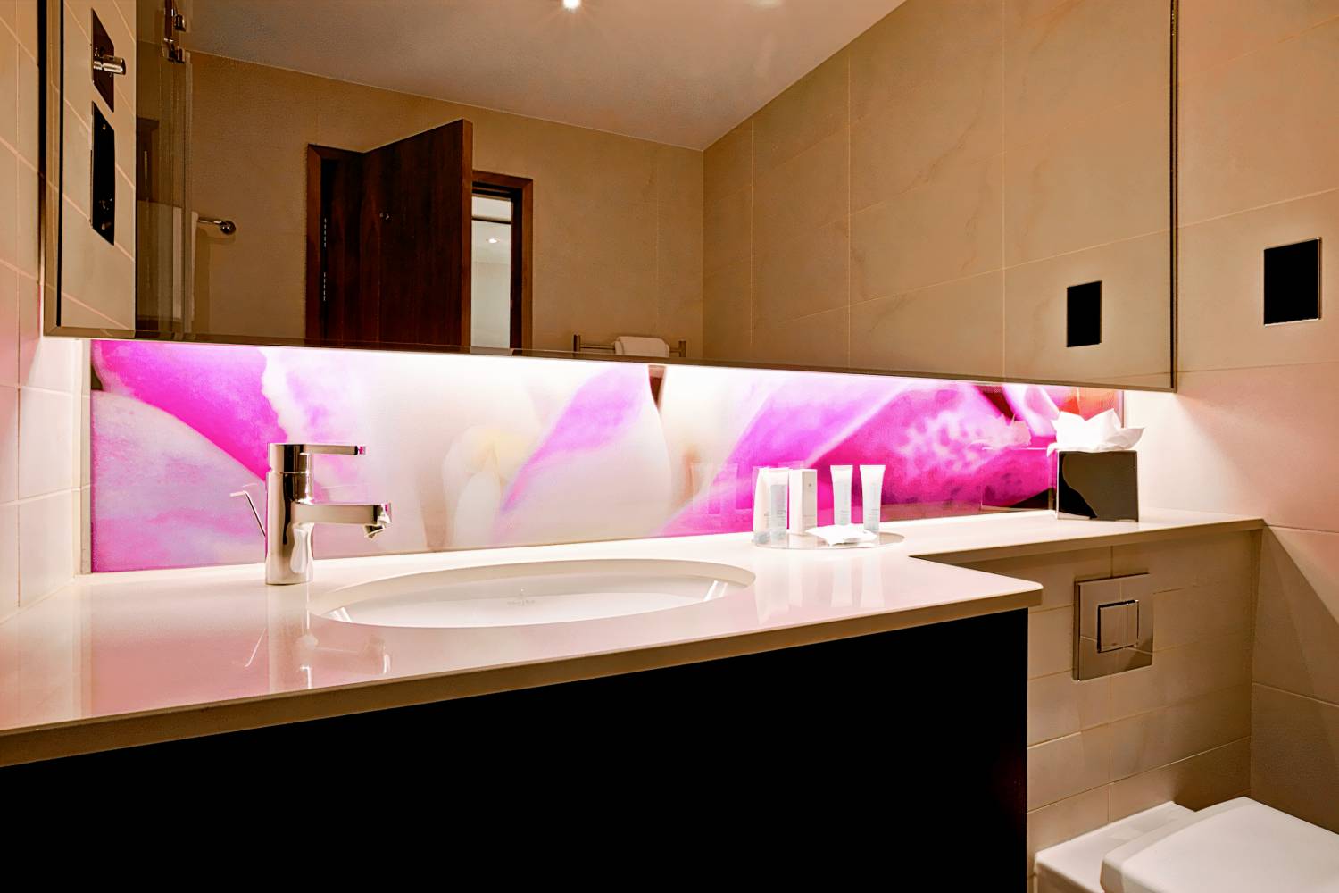 Hilton London Heathrow Airport Terminal 5