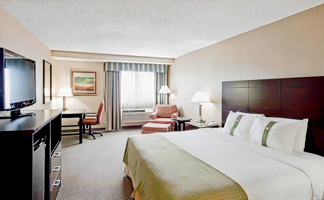 Days Inn by Wyndham Plattsburgh