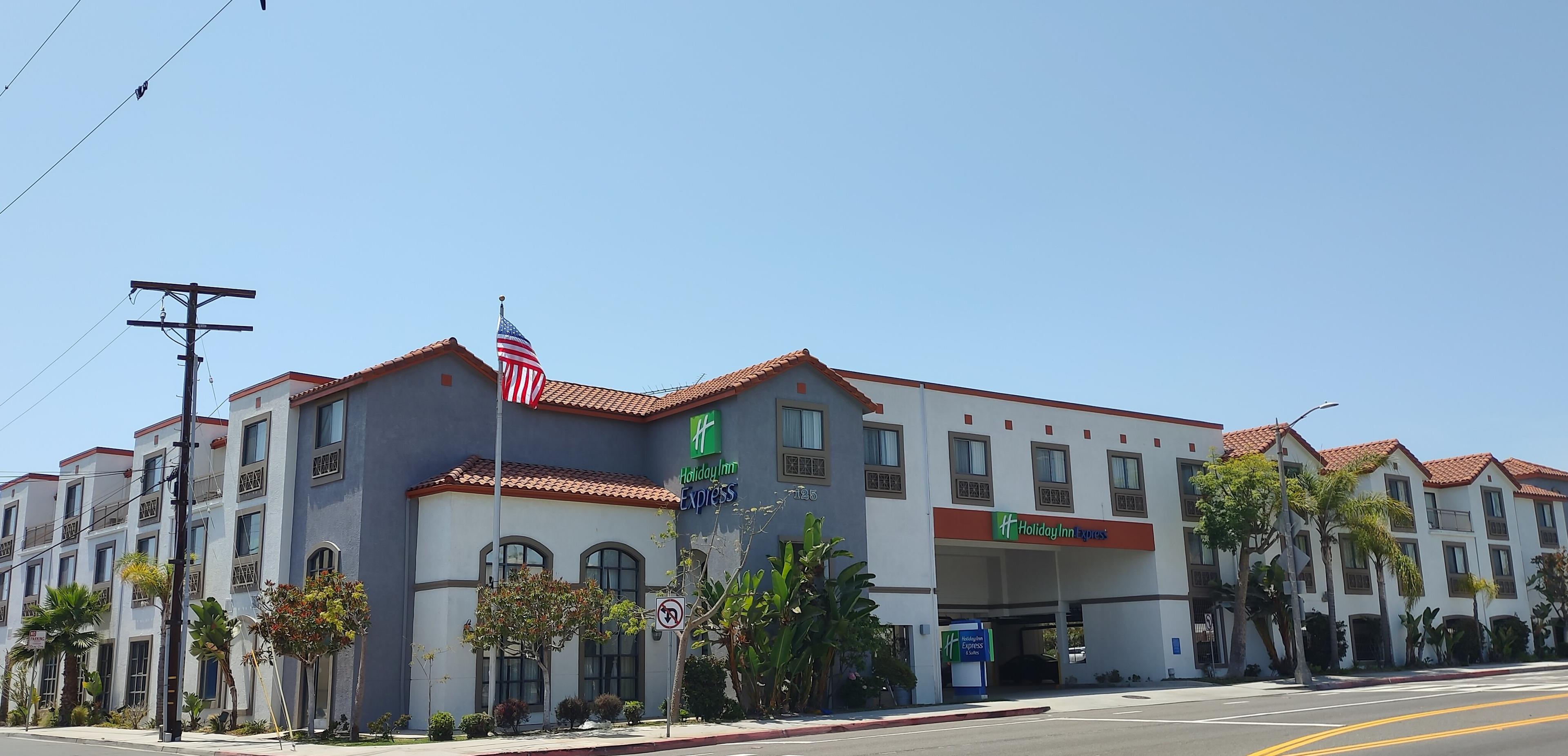 Holiday Inn Express Hotel & Suites Hermosa Beach, an IHG Hotel