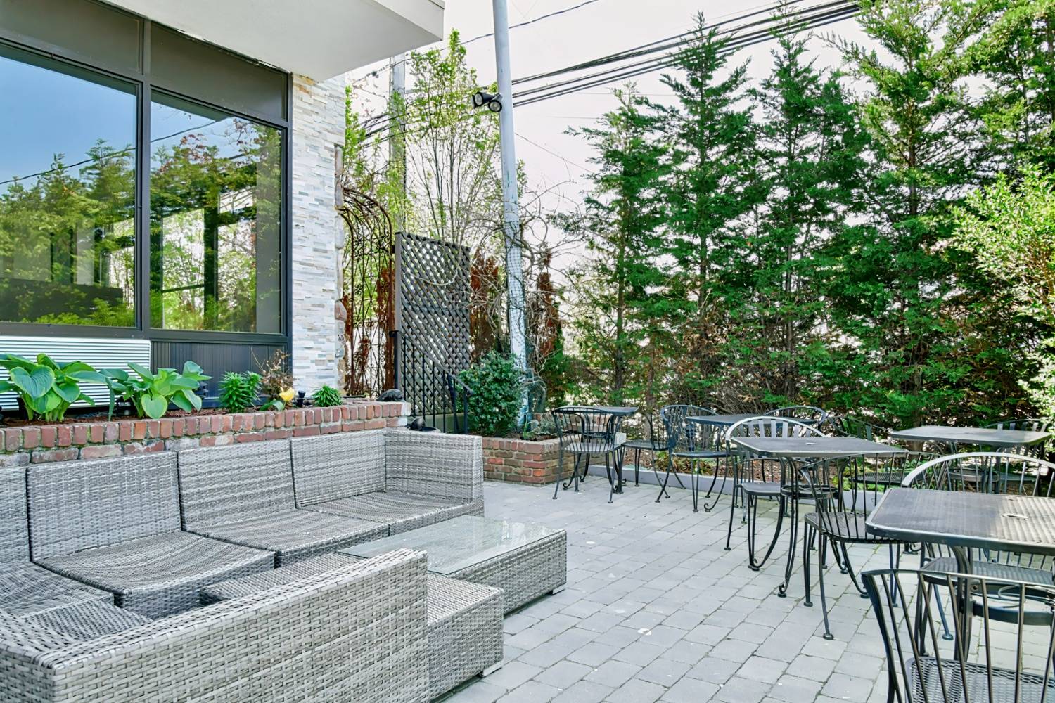 The Freeport Inn and Marina