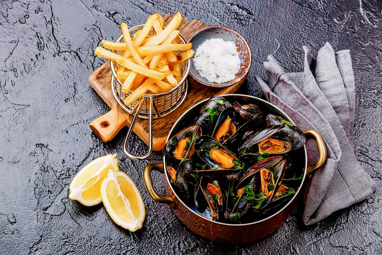 Campanile La Chapelle Saint Mesmin