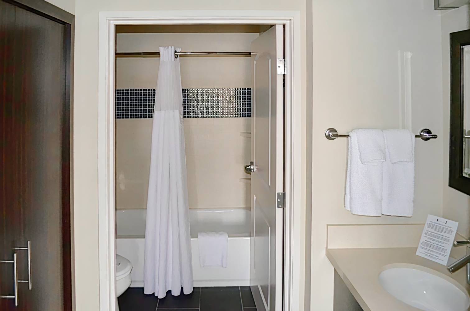 Staybridge Suites Bowling Green