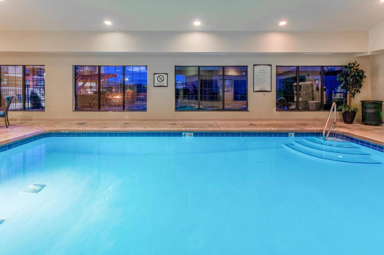 Staybridge Suites Davenport