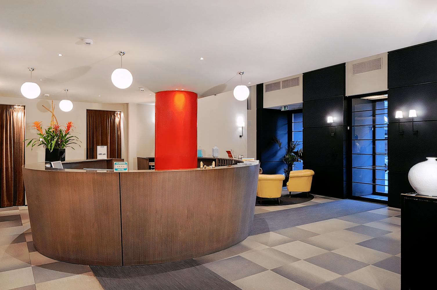 IH Hotels Milano Ambasciatori