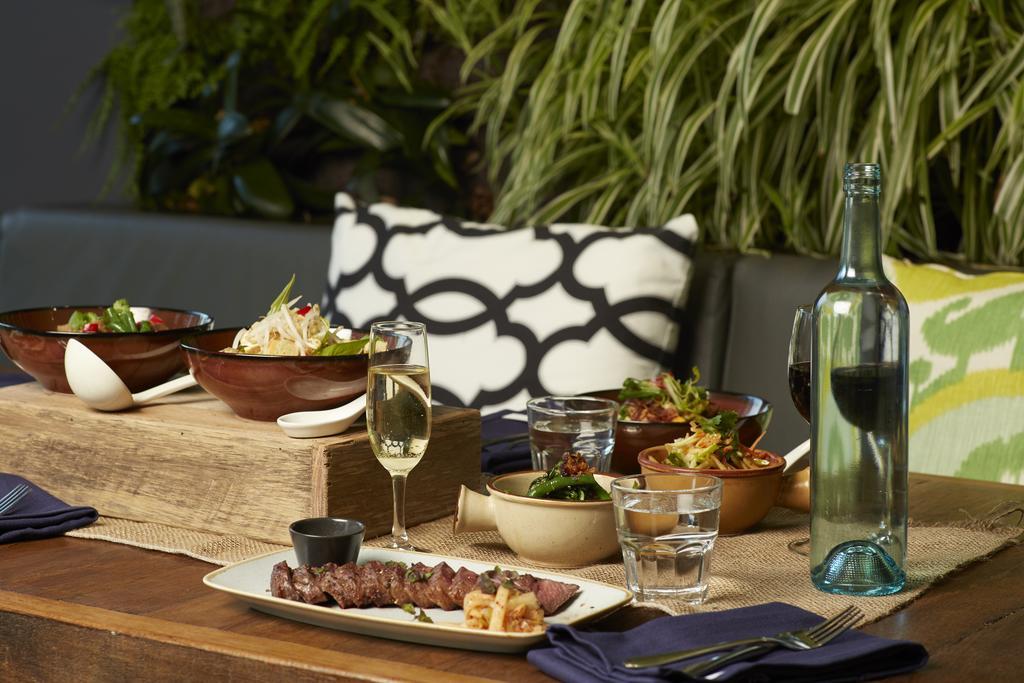 Mercure Melbourne Treasury Gardens