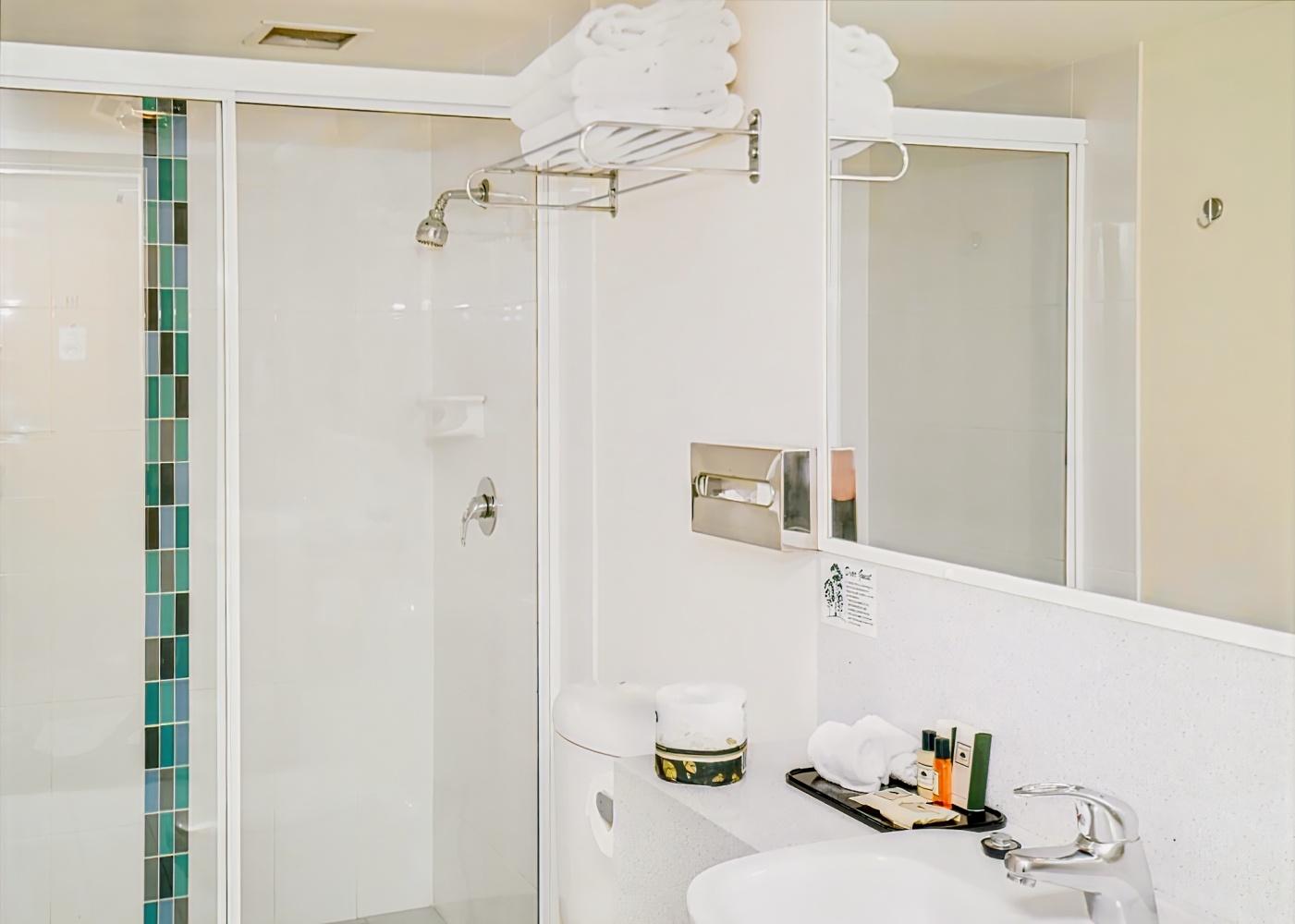 Pegasus Motor Inn & Serviced Apartments