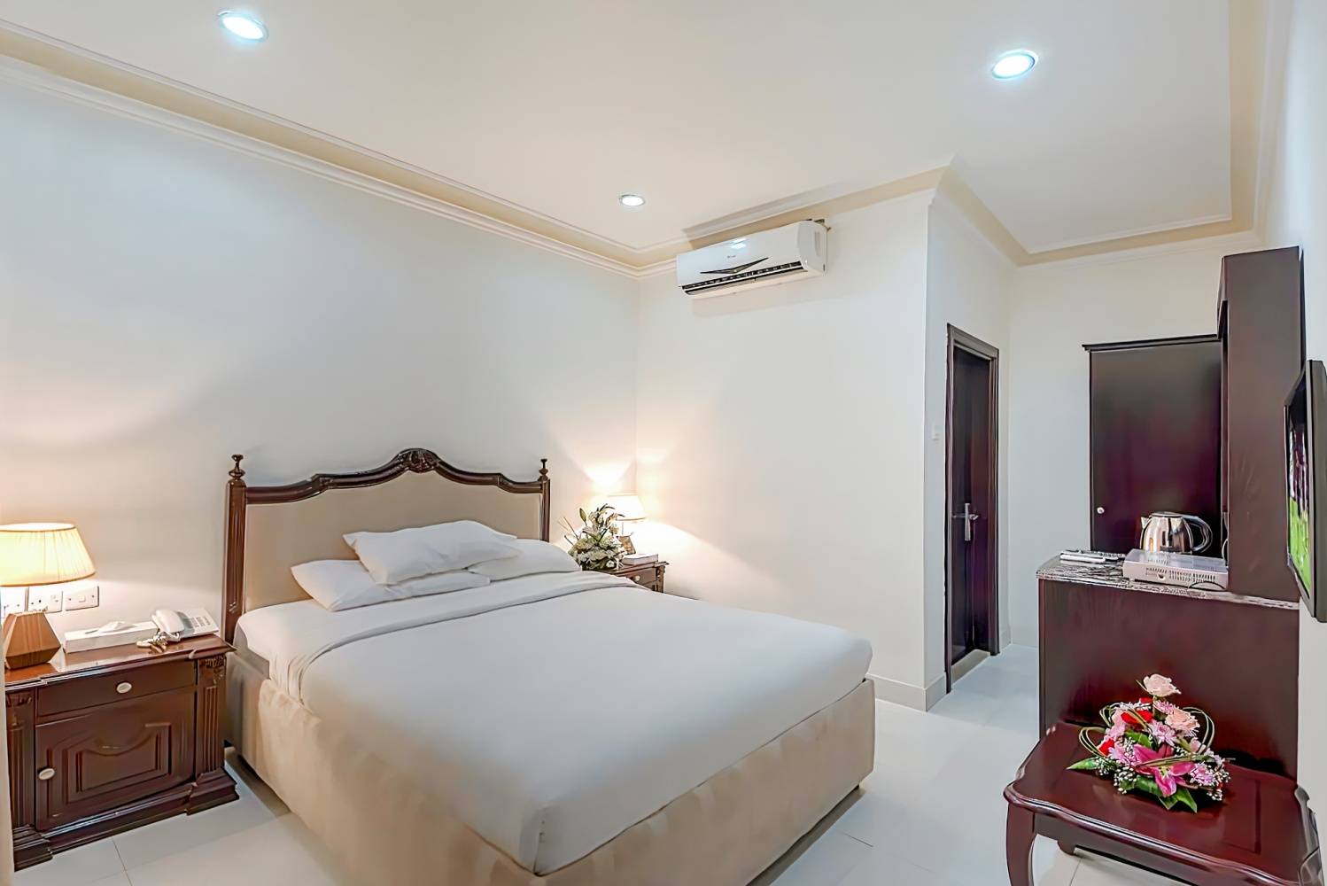 Royal Residence Hotel Apartments