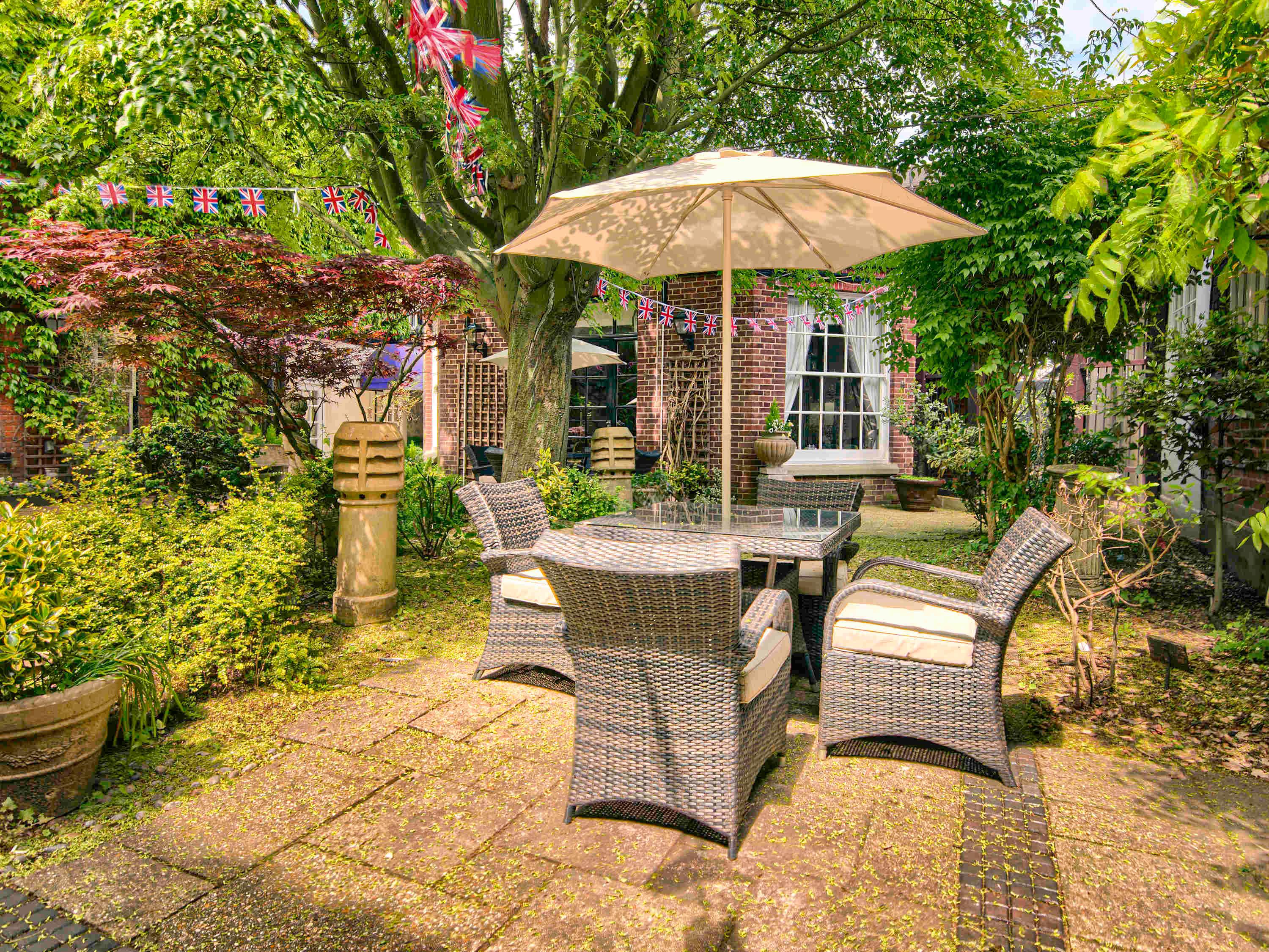 Mercure Salisbury White Hart Hotel