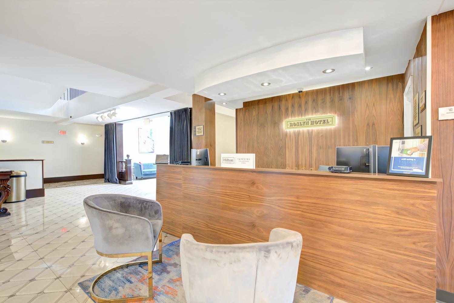 The Roslyn, Tapestry Collection by Hilton