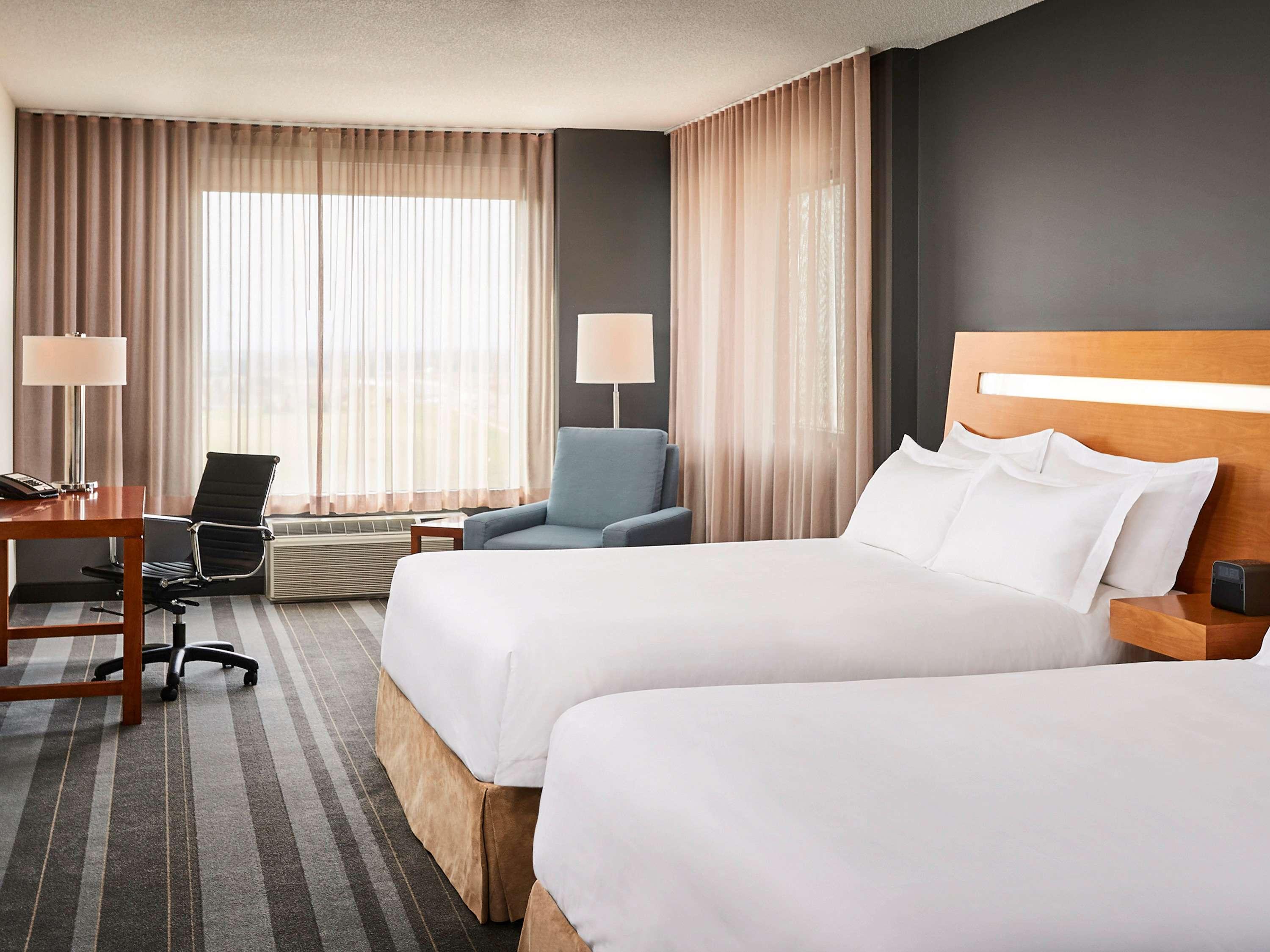 Novotel Toronto Vaughan Centre