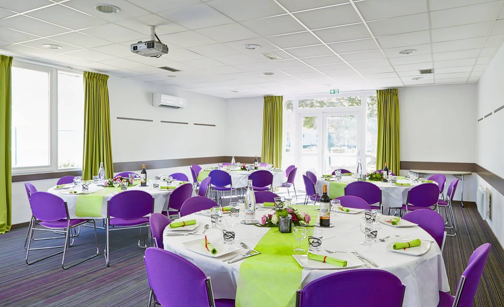 ibis Chartres West Lucé