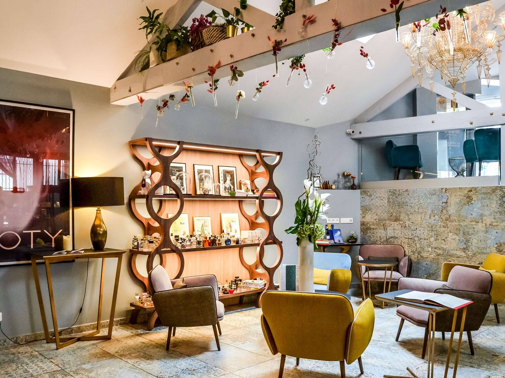 Hôtel Mercure Paris Suresnes Longchamp